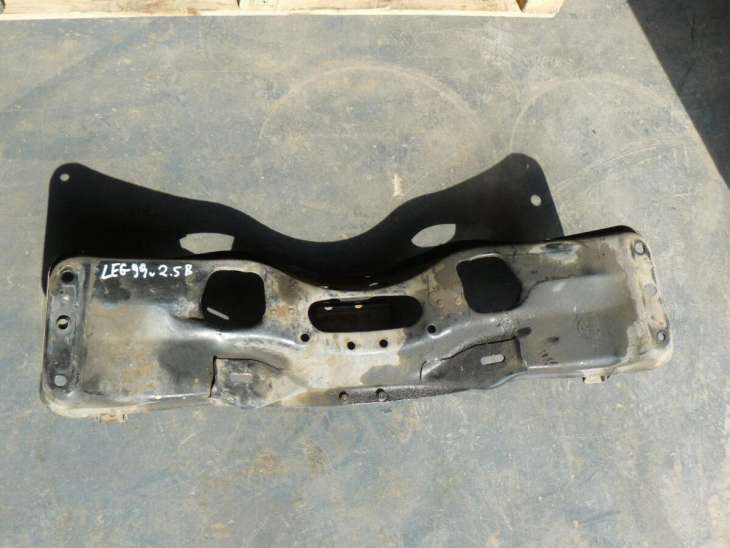 Subaru Legacy Bh III 99-03 2.5b Sanki Przód
