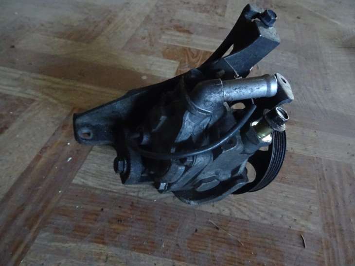 Forester Sg 04r 2.0t Pompa Wspomagania - Image 3