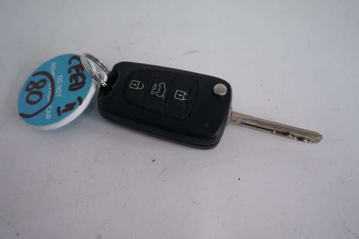 Hyundai Kia Ceed Kluczyk 433-Eu-Tp Nr.80 - obrazek 3