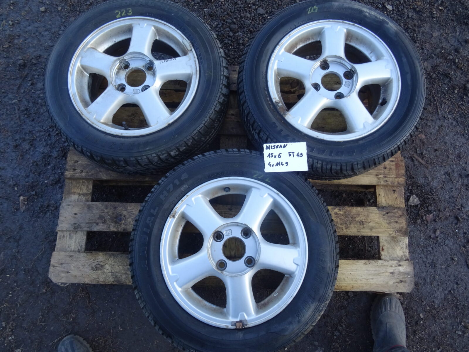 Nissan Felga Felgi 15 X 6j Et45 4x114.3