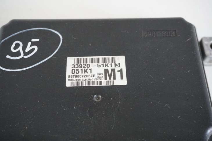 Suzuki Opel Sterownik Silnika 33920-51k13 - Image 2