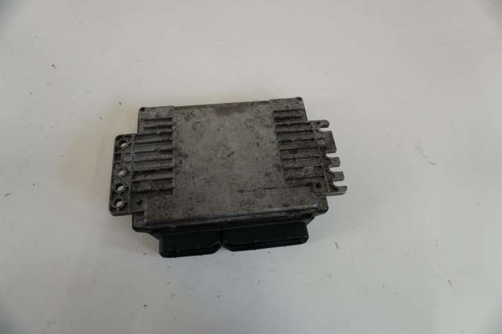 Nissan Qashqai Sterownik Silnika Mec37-670 Z - Image 2