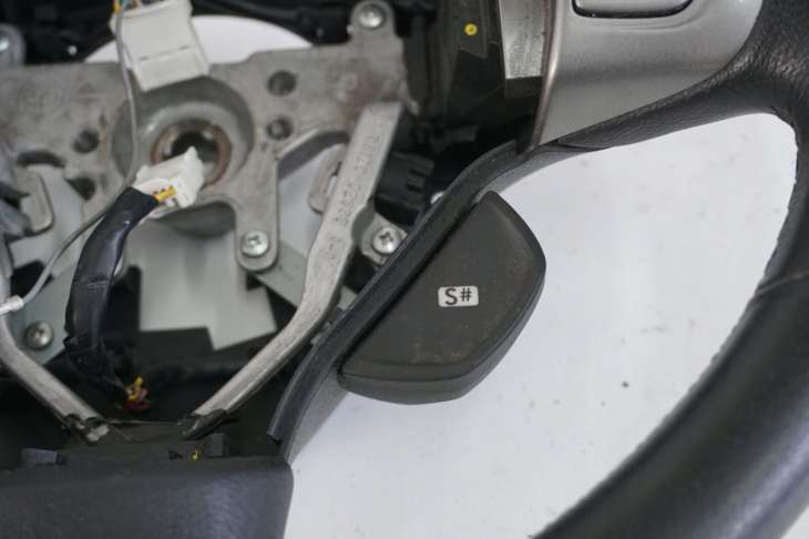 Subaru Outback Legacy IV Lift H6 Kierownica Skóra - Image 3