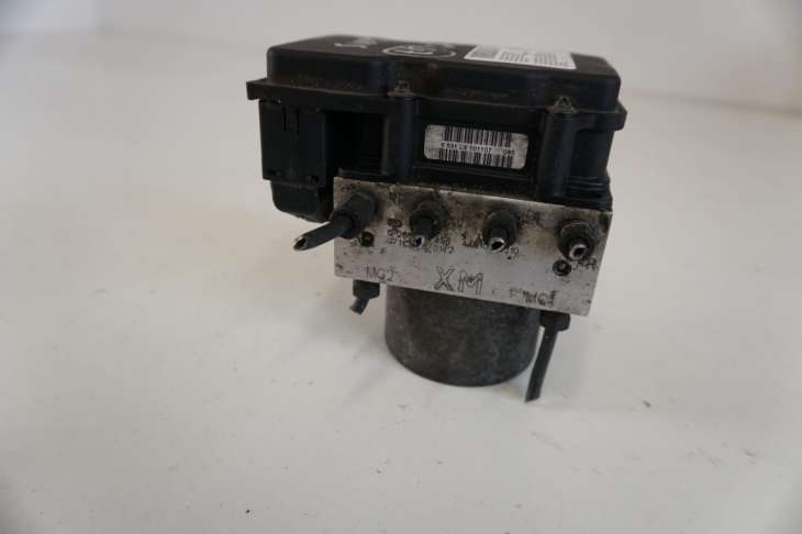 Toyota Auris I Sterownik Abs 44510-02110 Nr. 45 47 - Image 2