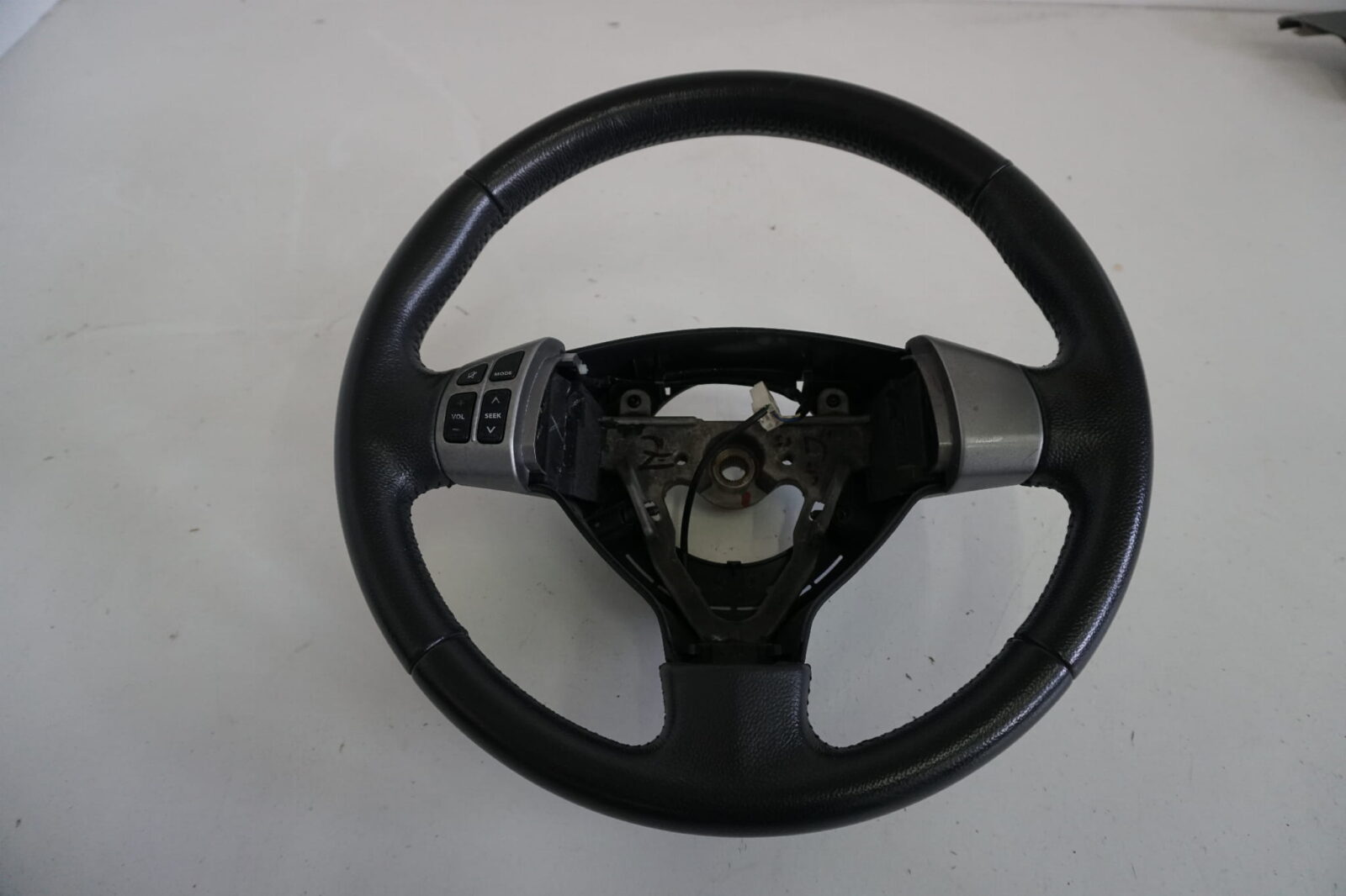 Suzuki Swift Mk6 III Kierownica Skóra Nr.83