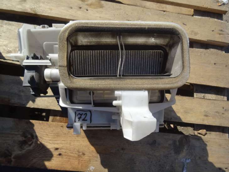 Subaru Outback Bl Legacy IV Wentylator Nagrzewnicy 272700-5290 72219ag080