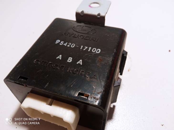 Hyundai MatrIX Moduł Przekaźnik 95420-17100 - Image 3