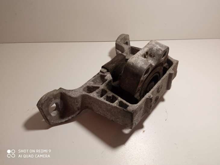 Mazda 3 2010r Bl 1.6 Diesel Poduszka Lapa Silnika Prawa K1442