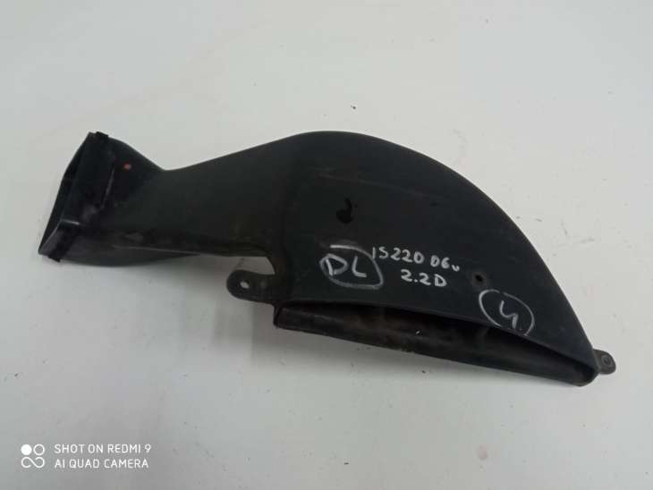 Lexus Is220 2.2d Dolot Wlot Łapacz Powietrza 17751-31100