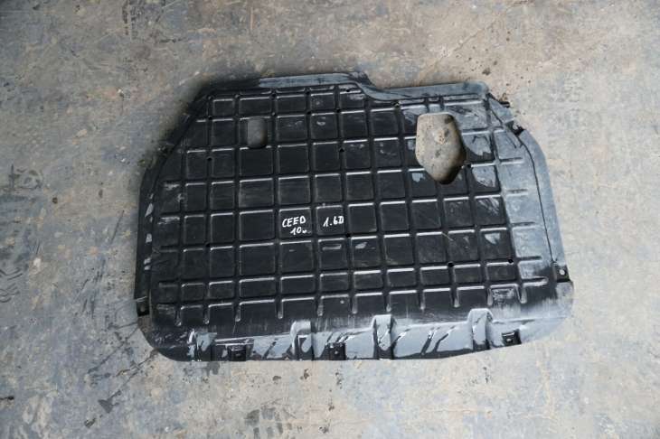 Kia Ceed I Osłona Pod Silnik 29110-2q000