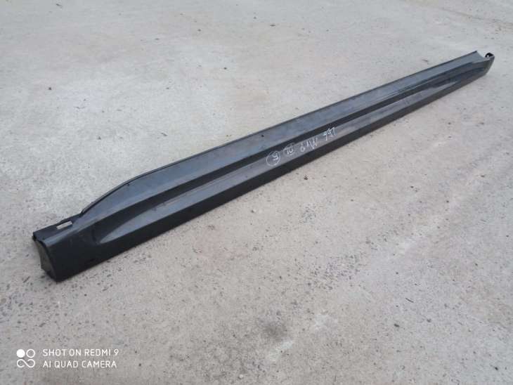 Subaru Legacy V 2011r Nakładka Listwa Progowa Prawa Kołor F3t - Image 4
