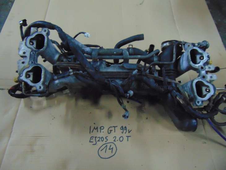 Subaru Impreza Gt Kolektor Wtryskiwacze - Image 4