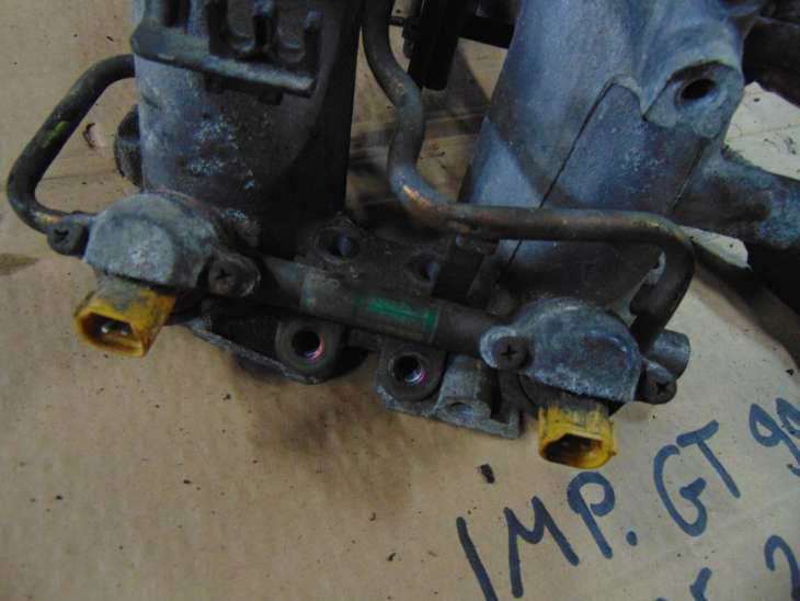 Subaru Impreza Gt Kolektor Wtryskiwacze - Image 7