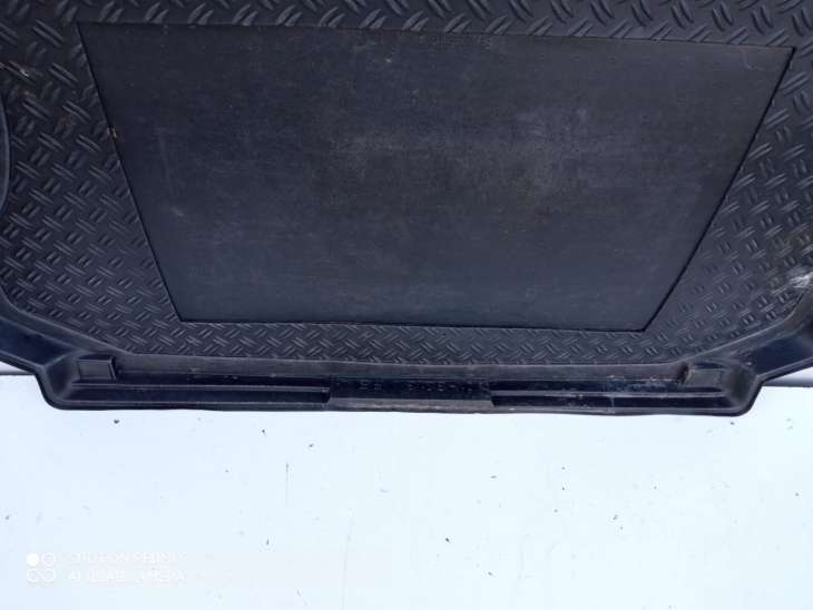 Hyundai Santa Fe I 2004r Mata Wykładzina Bagażnika E857026000 - Image 3