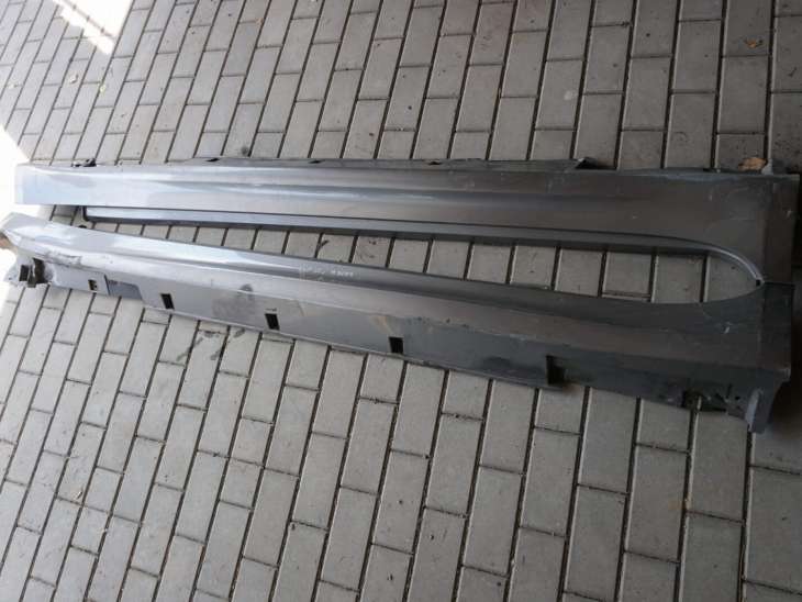 Infiniti M30 Listwy Progowe 768511ma0a 768501ma0a