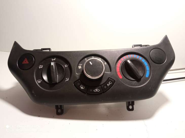 Chevrolet Aveo 2010r T250 Panel Nawiewu Klimatyzacji Linki