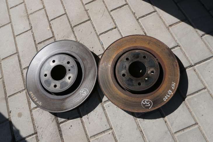 Infiniti Ex30d Tarcze Hamulcowe Przednie