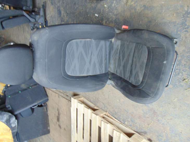 Ka Ceed II Fotel Prawy Uk - Image 3