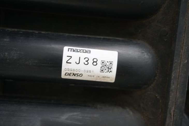 Mazda 2 De Kolektor Ssacy Zj38 099800-0250 Nr.74 - Image 3