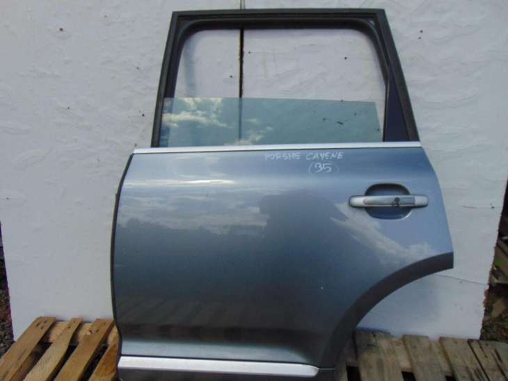 Porsche Cayenne 2003r Drzwi Lewe Tylne - Image 2