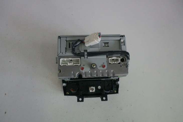 Mazda Rx-8 Radioodtwarzacz Fe5066dsxa Panel - Image 4