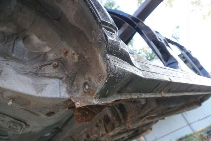 Toyota Avalon X3 Prog Słupek Prawy Nr.38 Kołor 202 - Image 2