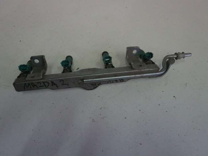 Mazda 2 De Wtryskiwacze Denso 8j111
