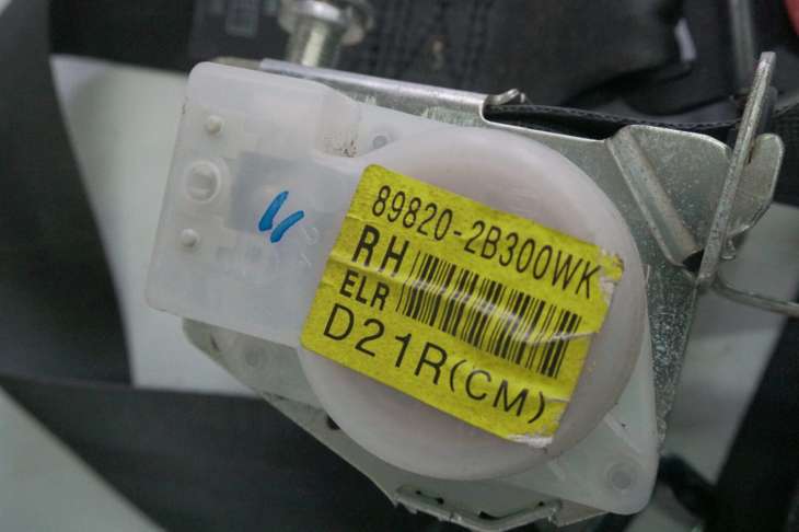 Hyundai Santa Fe II Pasy Bezpieczeństwa 89820-2b000 89820-2b300 89810-2b300 89810-2b000 - Image 3