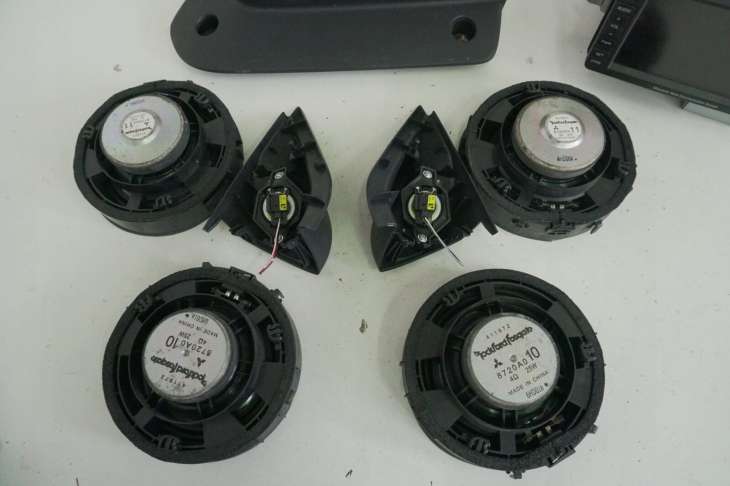 MITSUBISHI OUTLANDER II ROCKFORDFOSGATE 8750A070 GPS ROCKFORD FOSGATE - Image 6