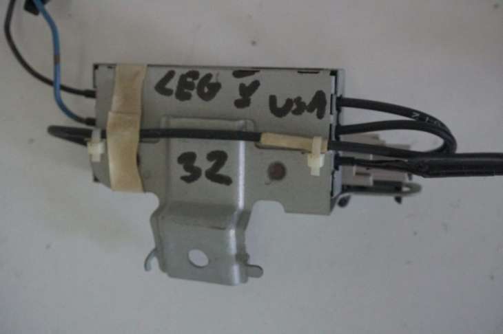 Subaru Legacy V Usa Antena 86327aj71a - Image 3