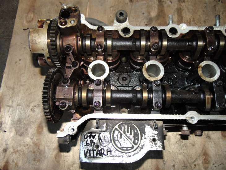 Suzuki Grand VItara 2007r 1.6b M16a Głowica Wałki 11100-54ge2 ; 12710-69ge0 ;12720-54G11 - Image 2
