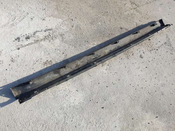 Subaru Outback III 2004-2009r Listwa Nakładka Progowa Prawa - Image 4