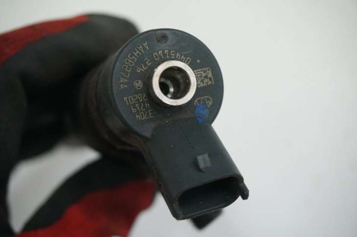 Suzuki Fiat Wtryskiwacz 0445110276 - Image 3