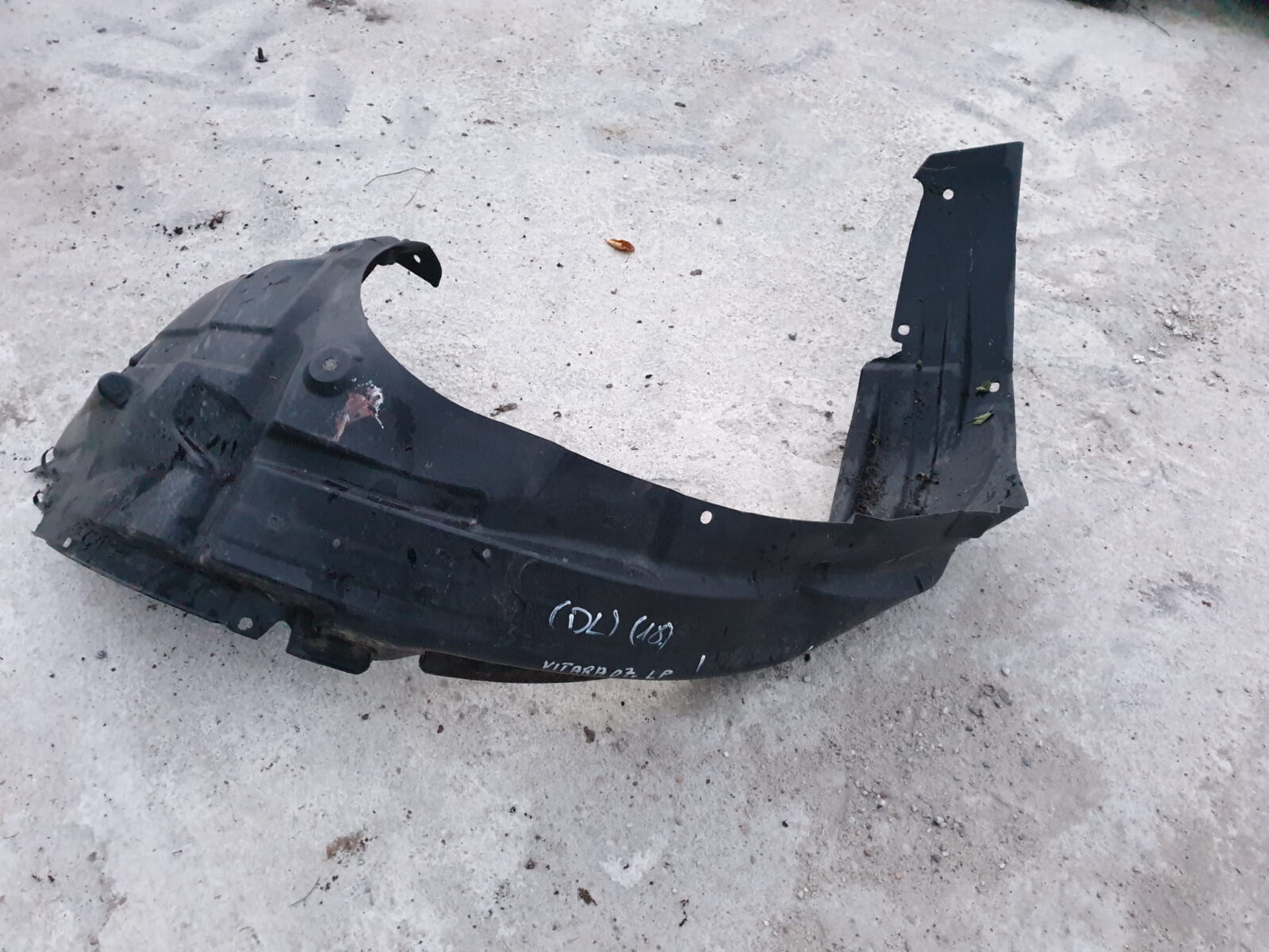 Suzuki Grand VItara II Nadkole Lewe Przednie Przód 72482-65j0 (18)