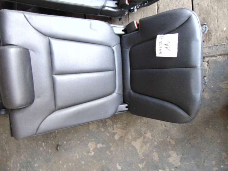 Hyundai Santa Fe II Lift Fotele Kanapy Skóra - Image 4