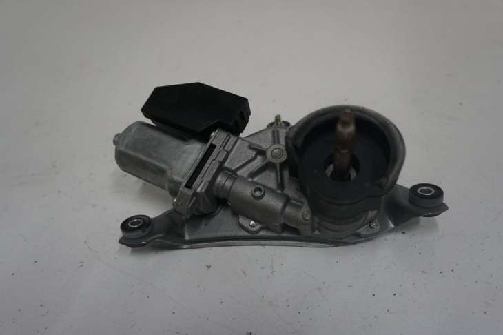 Toyota Auris I Silniczek Wycieraczki 85130-02030