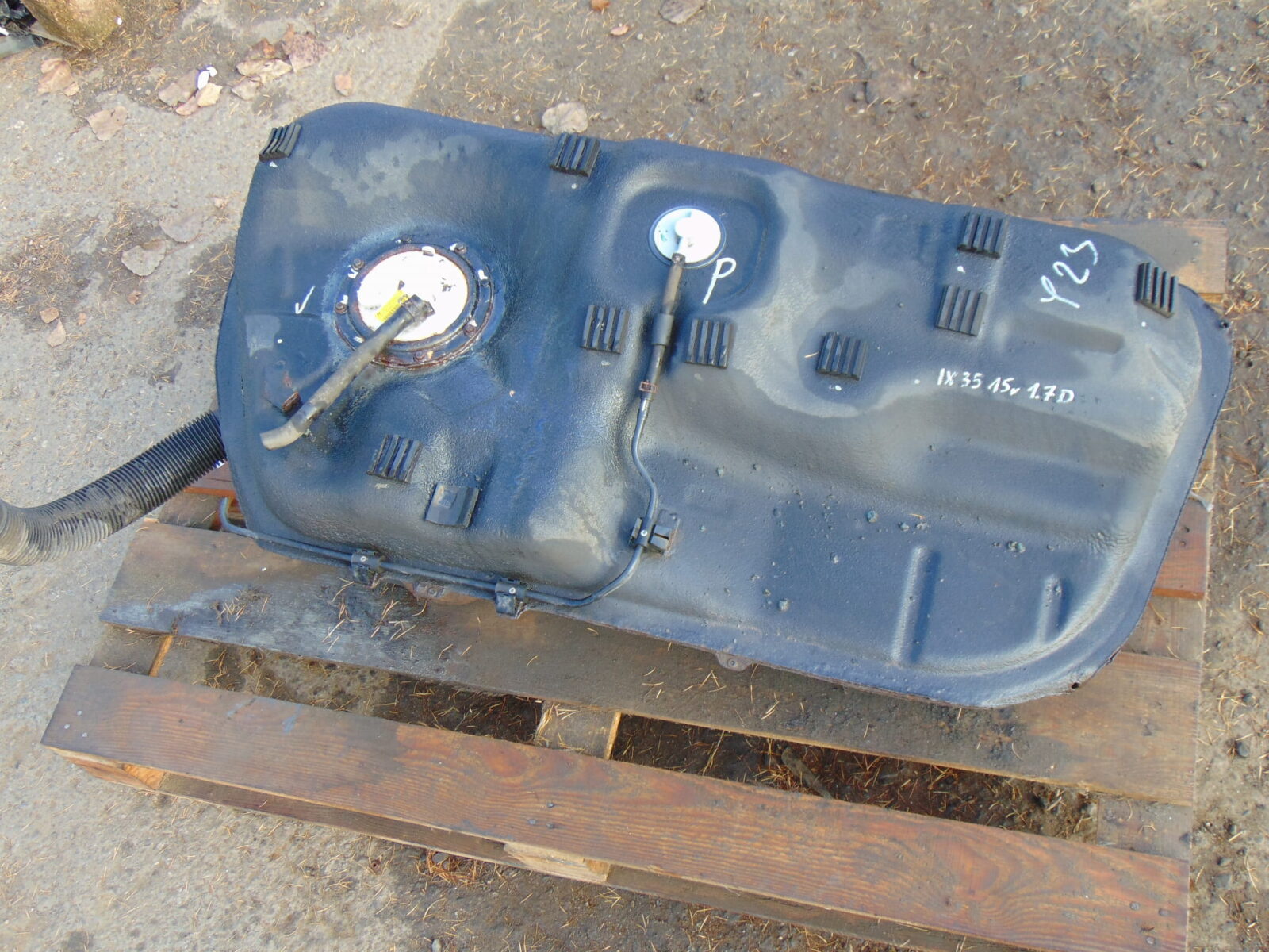 Hyundai IX35 Zbiornik Paliwa 1.7diesel