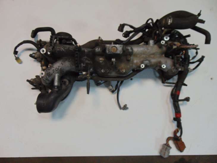 Subaru Forester Sf Kolektor Ssący Wtrysk 17522aa571 17523aa451