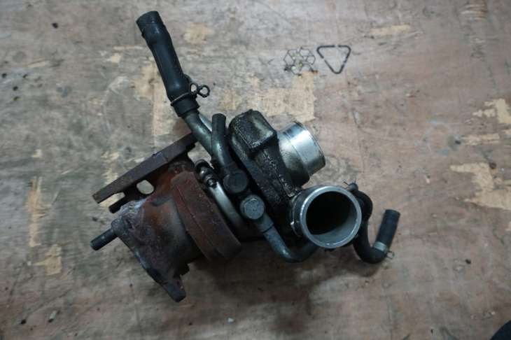 Subaru Forester II Turbosprężarka Td04l 14412aa420 - Image 3