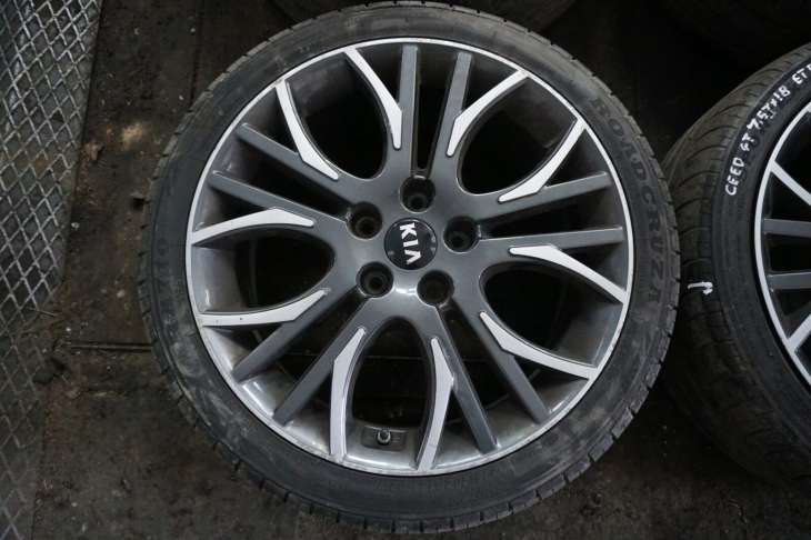 Kia Pro Ceed II Felgi 18 225x40zr18 52910-A2550 - obrazek 2