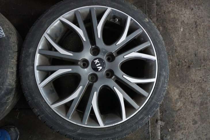 Kia Pro Ceed II Felgi 18 225x40zr18 52910-A2550 - obrazek 5