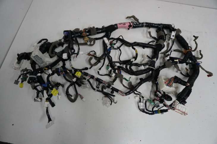Infiniti Q50 Instalacja 240104ge5b 24010 4ge5b