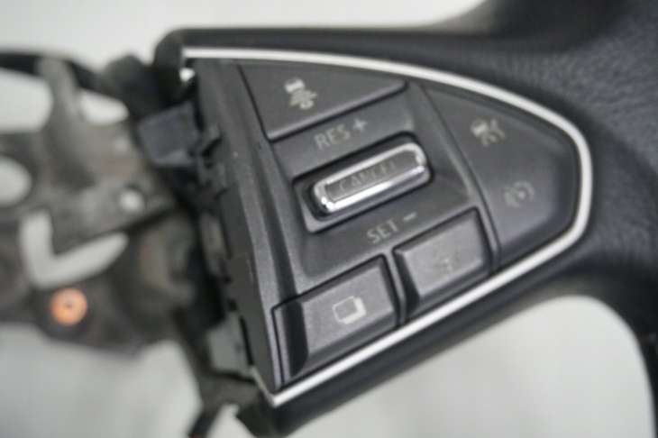 Infiniti Q50 Kierownica Multifunkcyjna Skóra - Image 3
