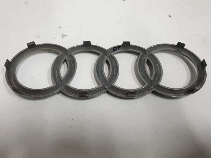 Audi A3 8p Znaczek Emblemat Zderzak Grill Przód 8d0853605 - obrazek 4
