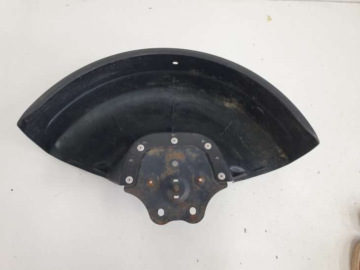 Suzuki Grand VItara II Osłona Mocowanie Koła Zapasowego 72831-65j5
