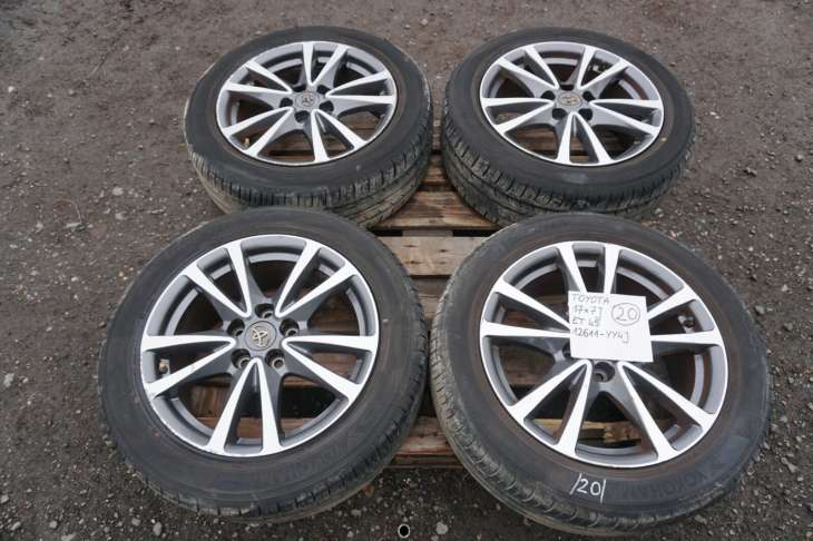 Toyota Avensis T27 Felgi 17x7j Et45 12611-Yy4j