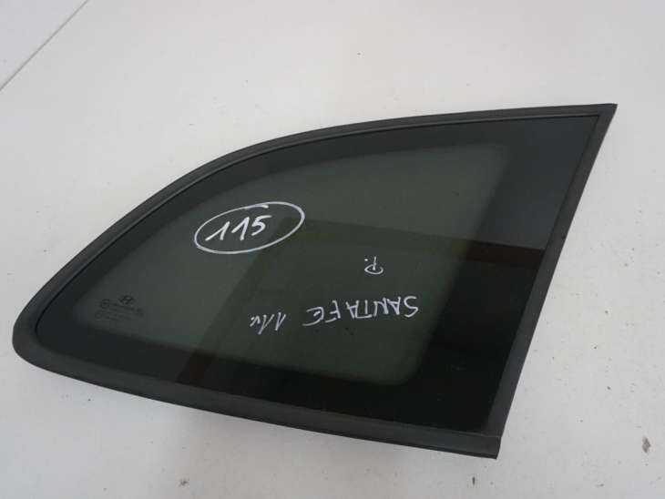 Hyundai Santa Fe II 2011r Szyba Karoseryjna Prawa Tylna Tyl 87820-2b000