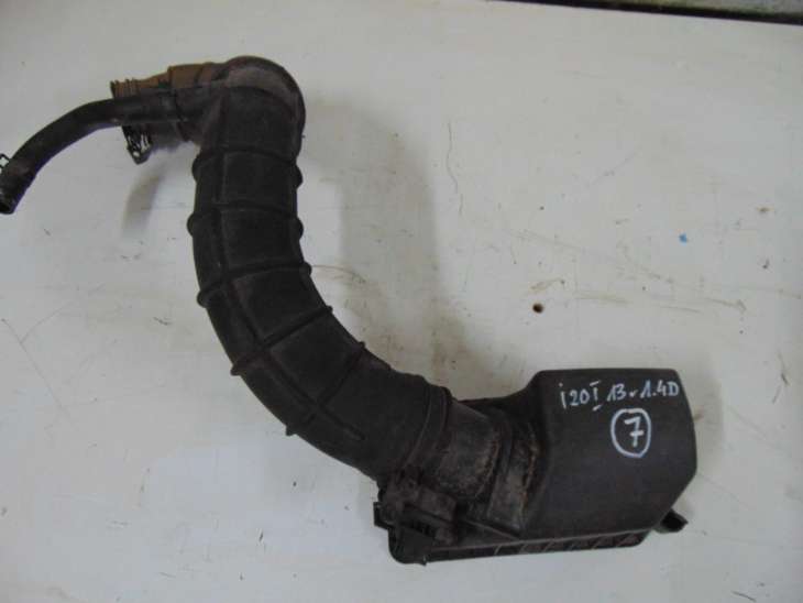 Hyundai I20 Lift 1.4d Przewód Obudowa Filtra Powietrza 28111-1j310 28140-1j410 28164-2a500