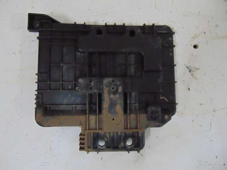 Hyundai I20 Lift Podstawa Akumulatora - Image 2