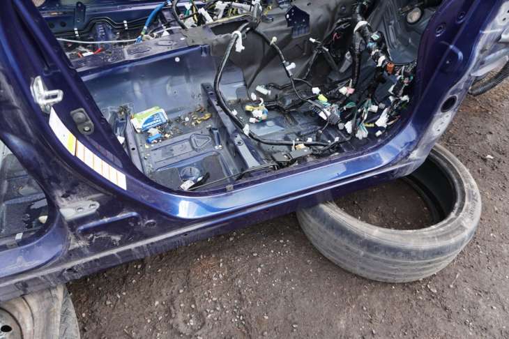 Subaru Levorg Próg Słupek Prawy K3x - Image 3